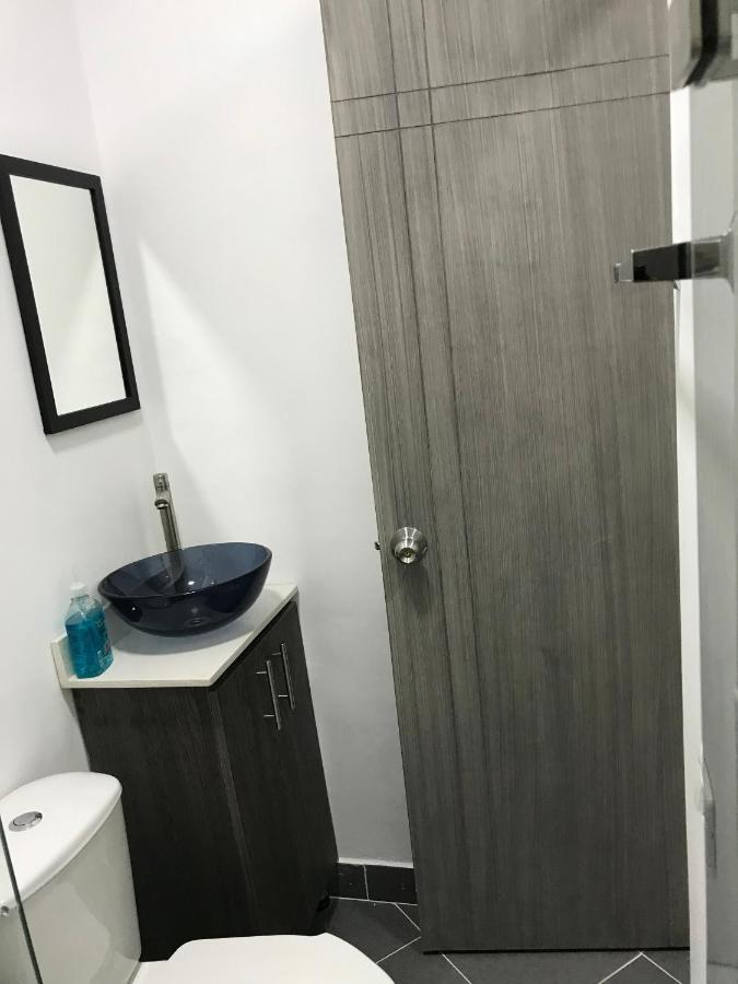 Aparta Estudio Amoblado Medellin, San Joaquin Apartamento *