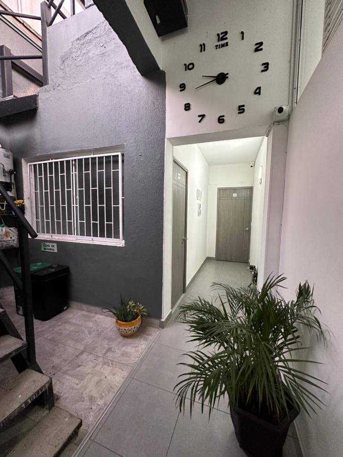 Aparta Estudio Amoblado Medellin, San Joaquin * Medellin